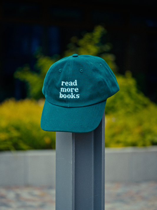 READ MORE BOOKS caps